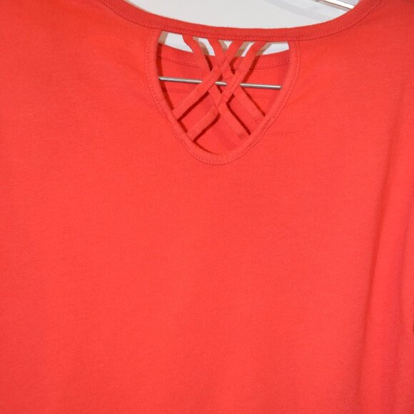 Old Navy Red T-Shirt Long Sleeves V-Cords Crossed Back Neck Softest Tee L(10-12) - Picture 5 of 6